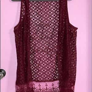 Lace vest! Color wine